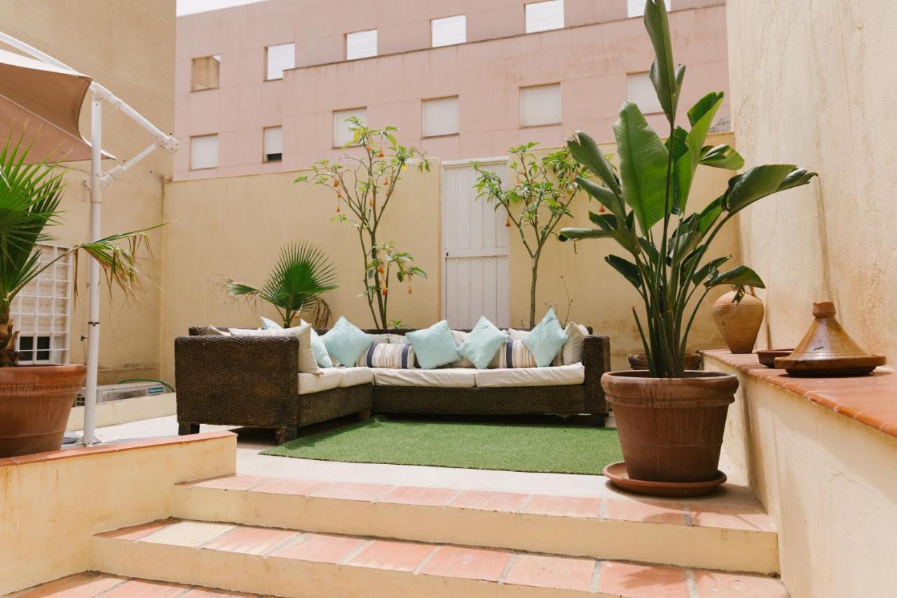 Ambb-Private Patio-Steps Away From Old Town Appartement Málaga Buitenkant foto